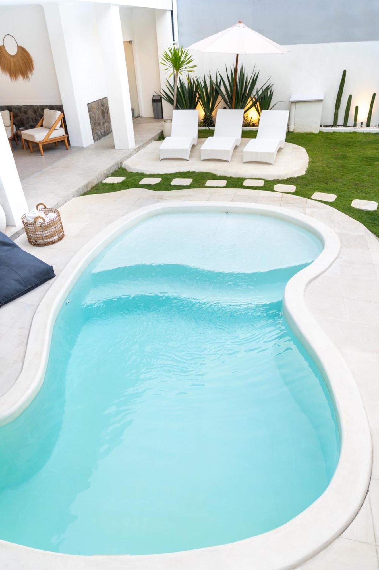 Casa De Lupe 5 Bedroom Villa In Kerobokan Seminyak Dış mekan fotoğraf