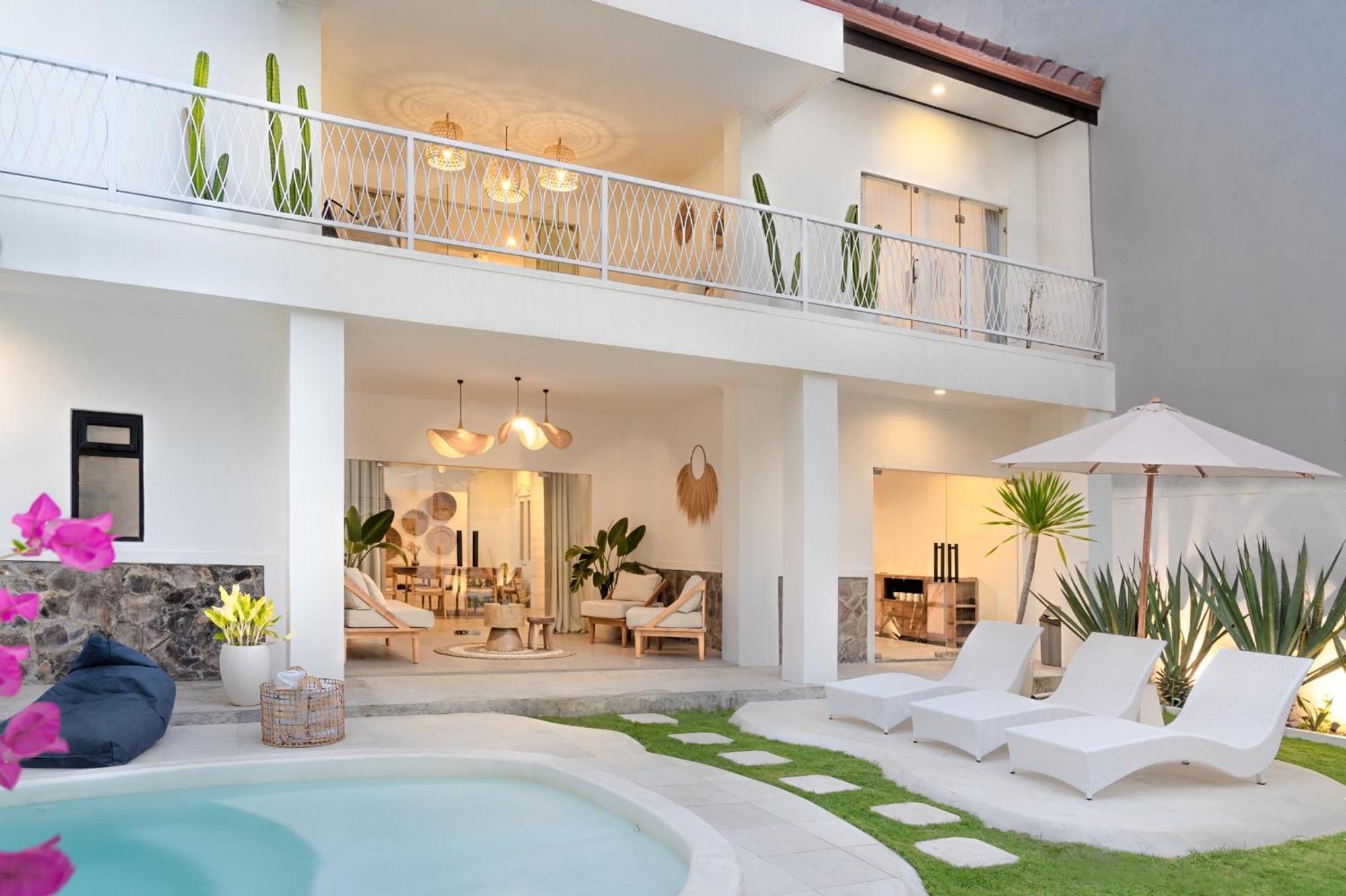 Casa De Lupe 5 Bedroom Villa In Kerobokan Seminyak Dış mekan fotoğraf