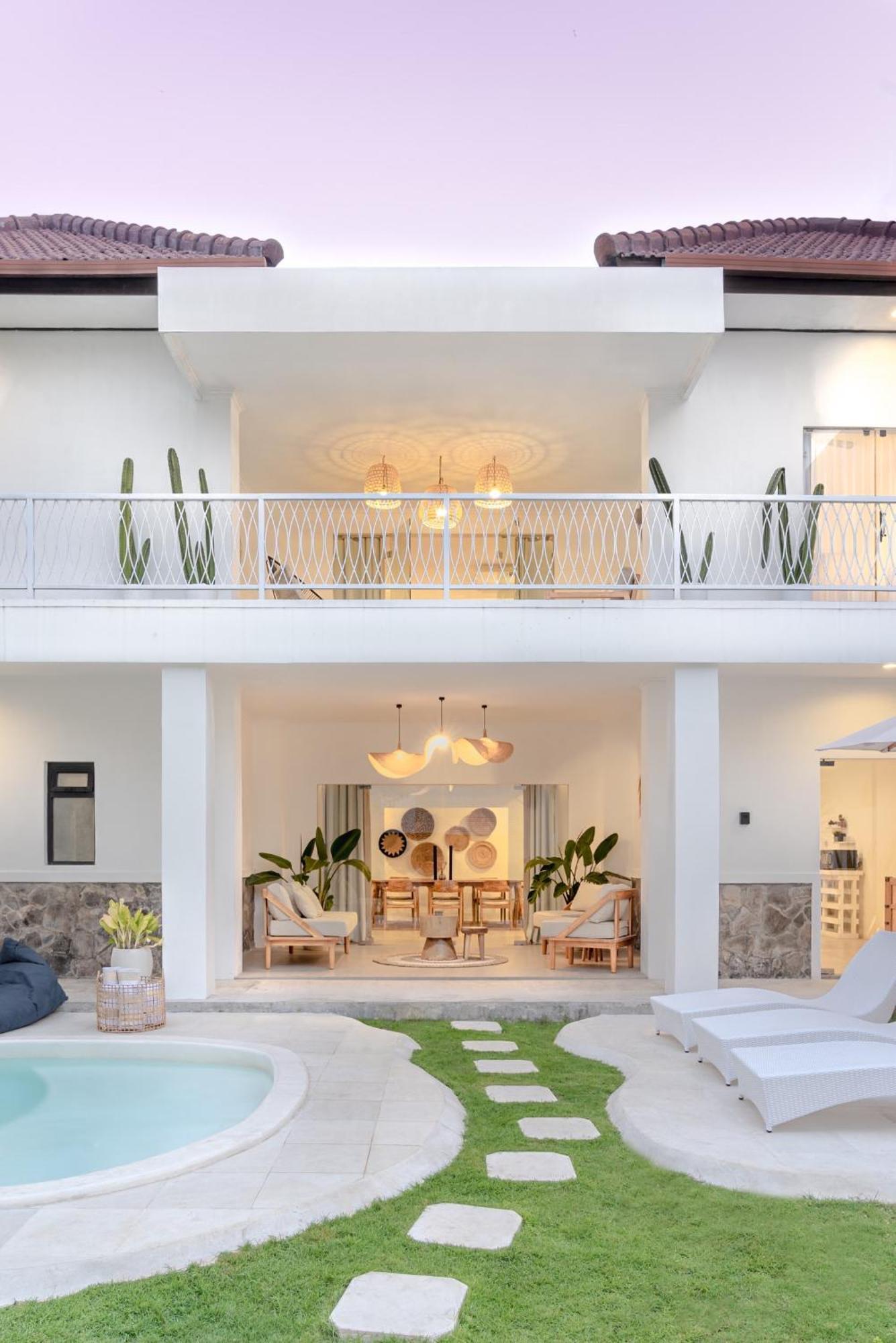 Casa De Lupe 5 Bedroom Villa In Kerobokan Seminyak Dış mekan fotoğraf