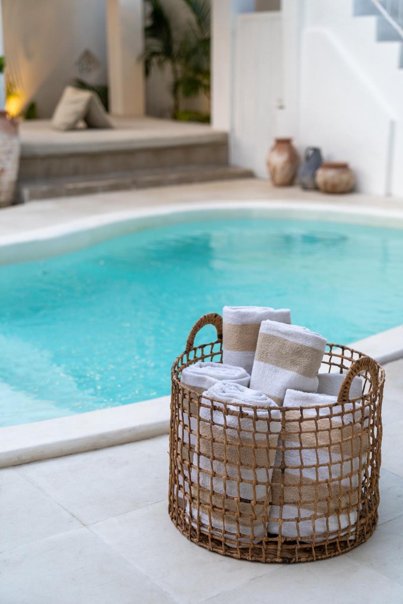 Casa De Lupe 5 Bedroom Villa In Kerobokan Seminyak Dış mekan fotoğraf