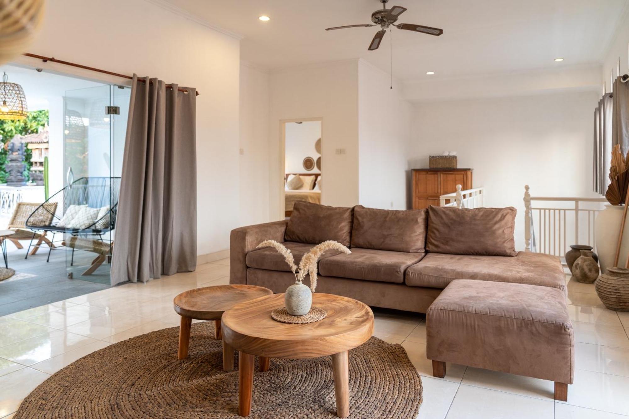 Casa De Lupe 5 Bedroom Villa In Kerobokan Seminyak Dış mekan fotoğraf