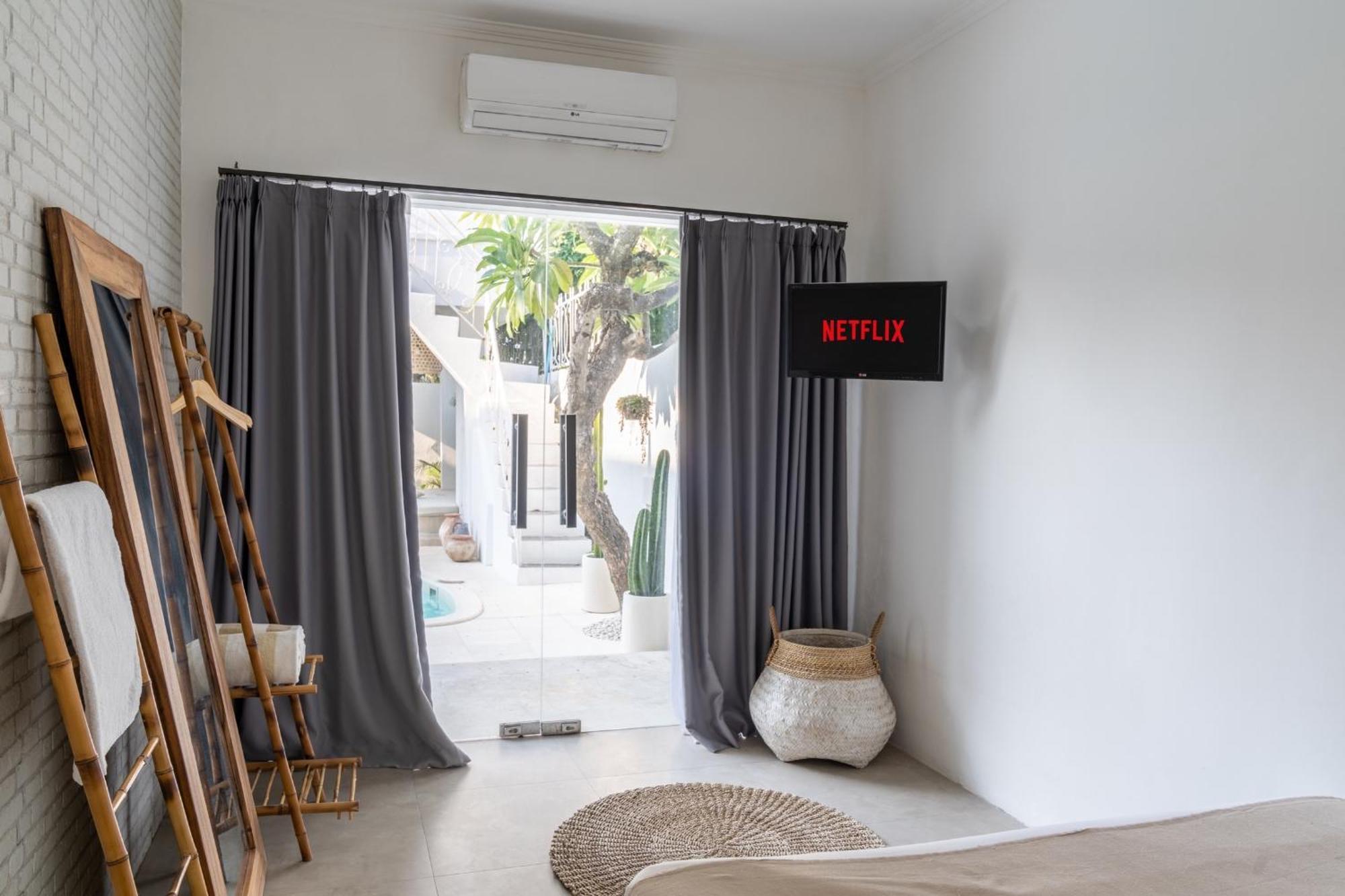 Casa De Lupe 5 Bedroom Villa In Kerobokan Seminyak Dış mekan fotoğraf